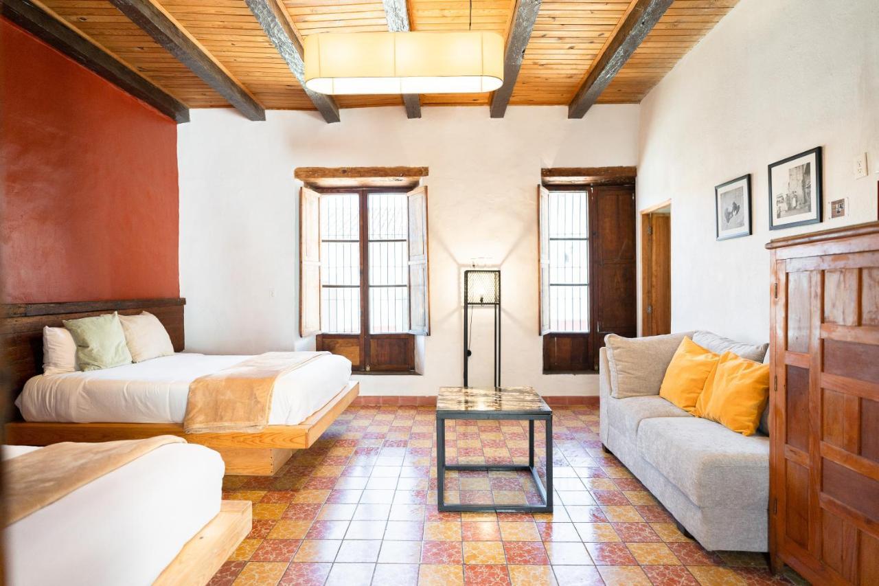 ホテル Casa I. Madero タパルパ エクステリア 写真